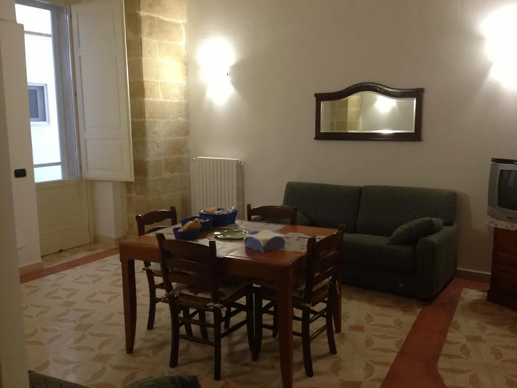Locazione Turistica Regina Maria B&B Lecce Bed & Breakfast